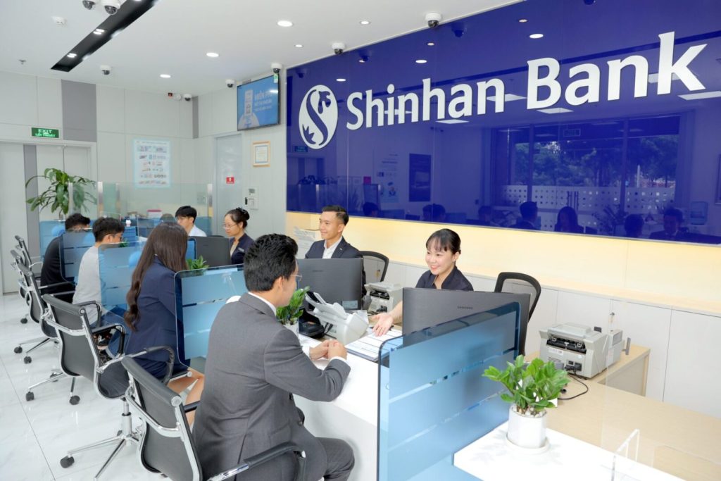 Shinhan Bnk tăng trưởng